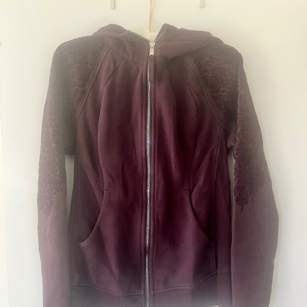 Lulu Lemon Scuba Sweater with Hoodie